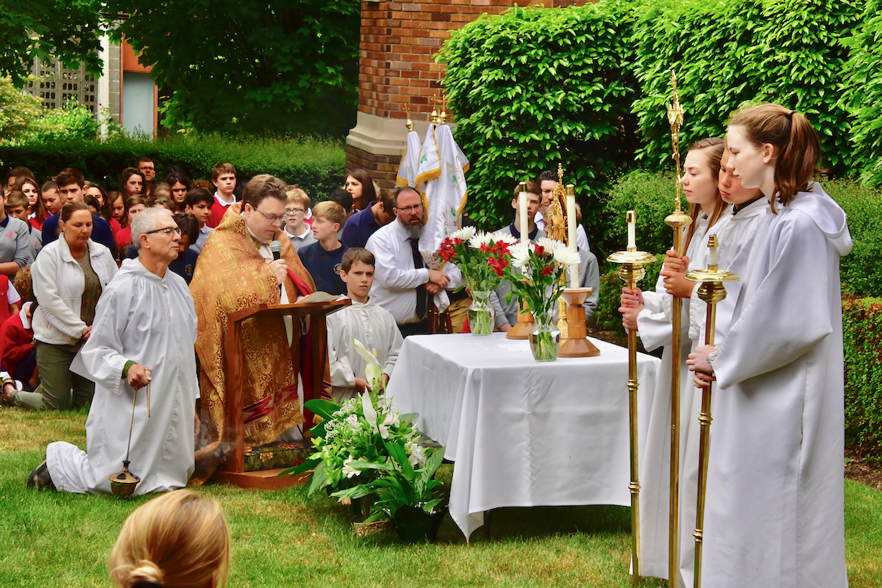 Holy Rosary Corpus Christi