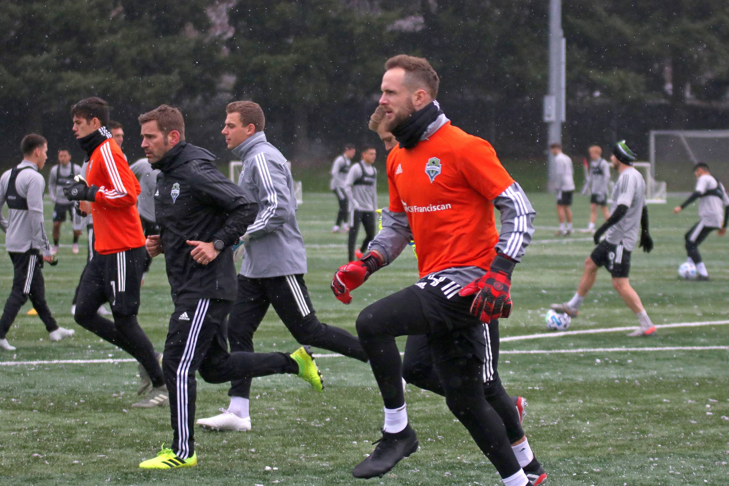 Goalie Stefan Frei and the Sounders start preseason practice in the snow 