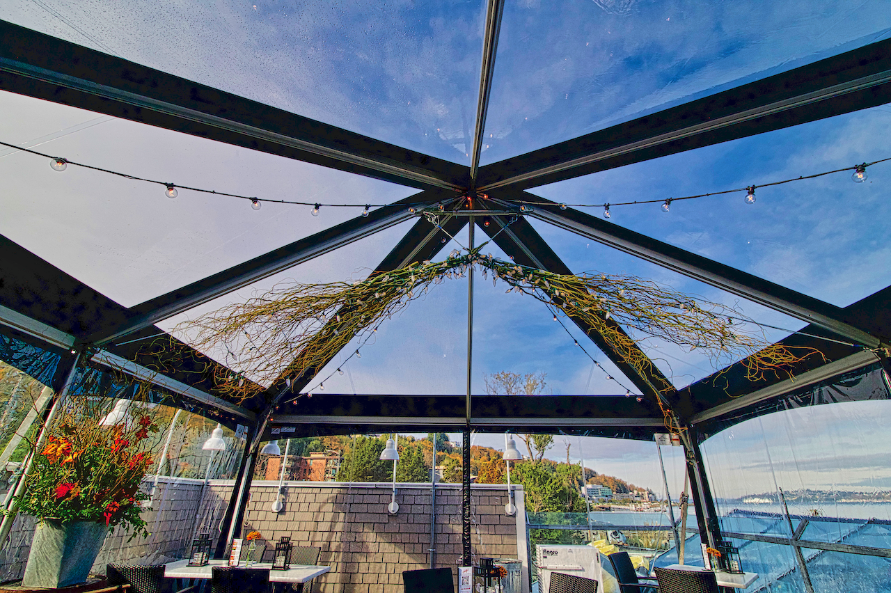 Tents at Salty's on Alki