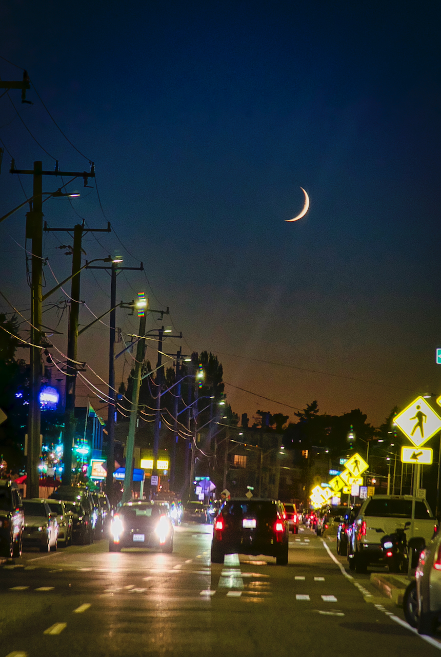 Alki Beach and Golden Gardens early closures start May 24; Closed from 10:30 to 4am