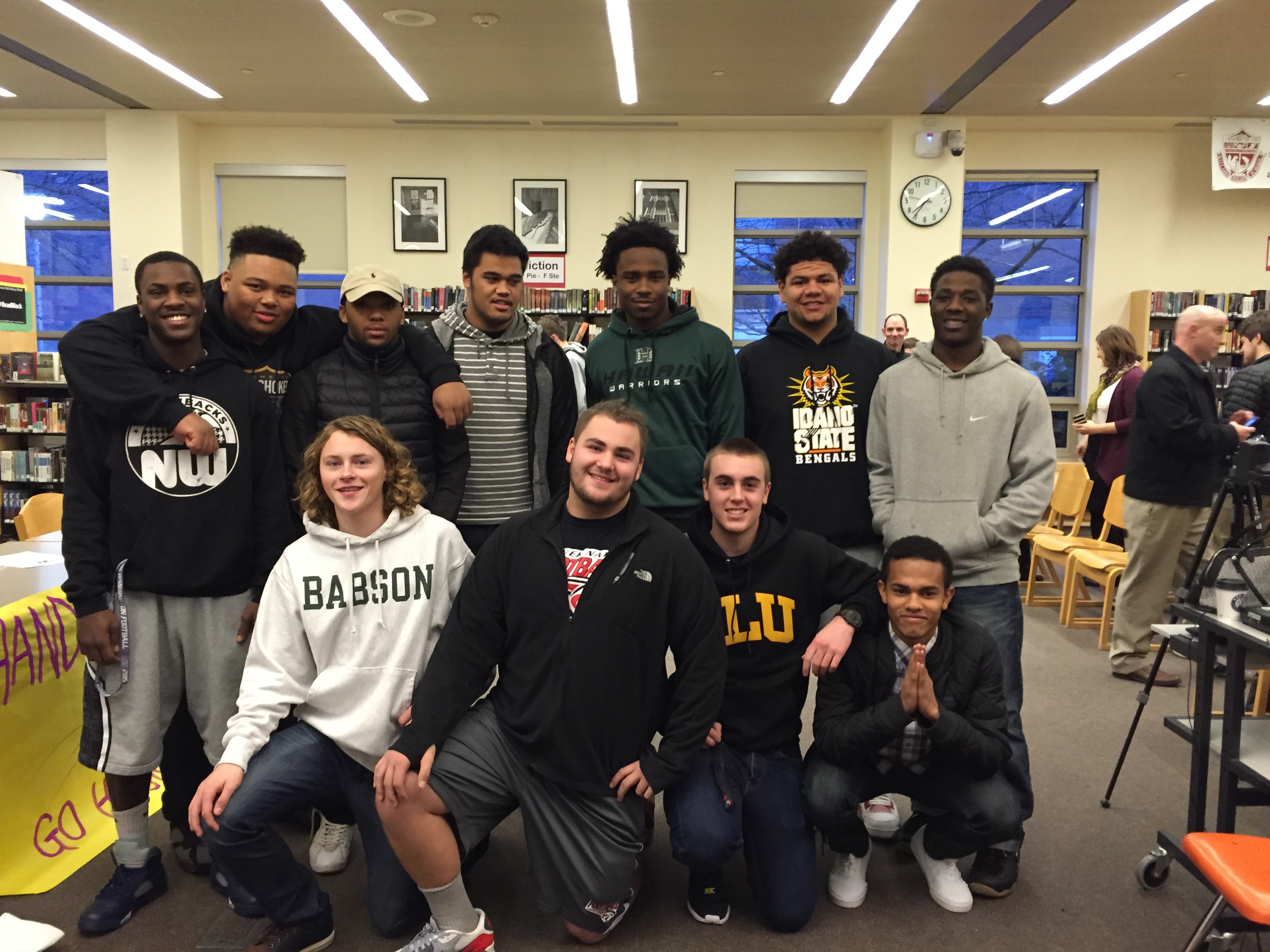 11 BHS students sign contracts for collegiate athletics | Westside Seattle3264 x 2448