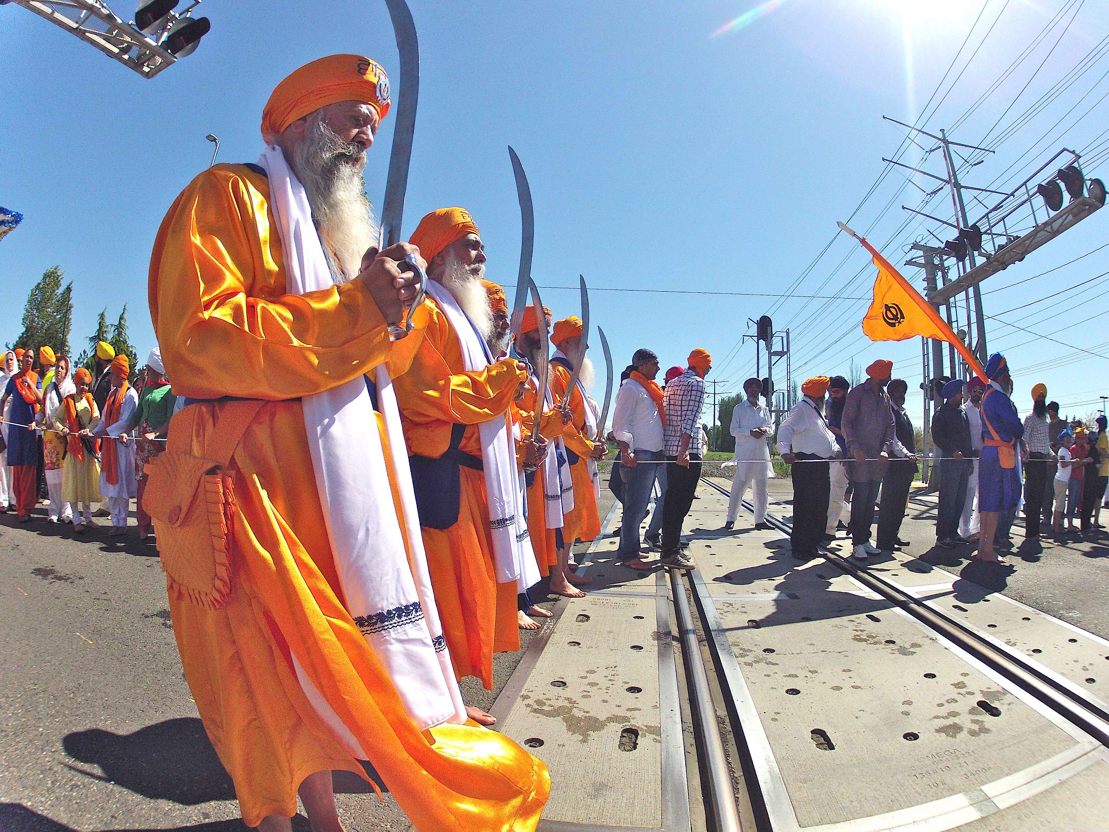 SLIDESHOW Thousands celebrate annual Sikh festival, Vaisakhi Day