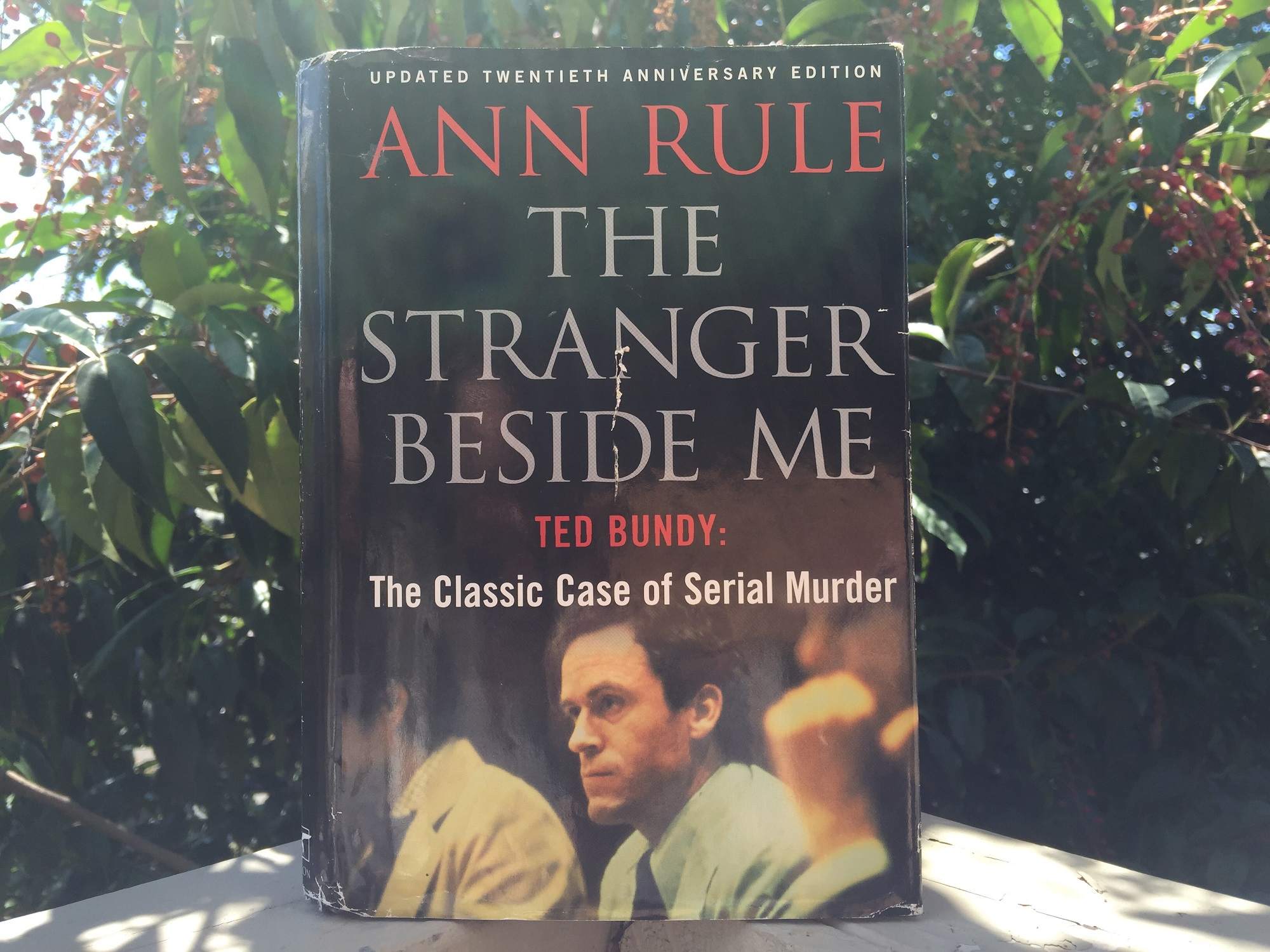 The Stranger Beside Me By Ann Rule – Mass Market Paperback (Good Condition)