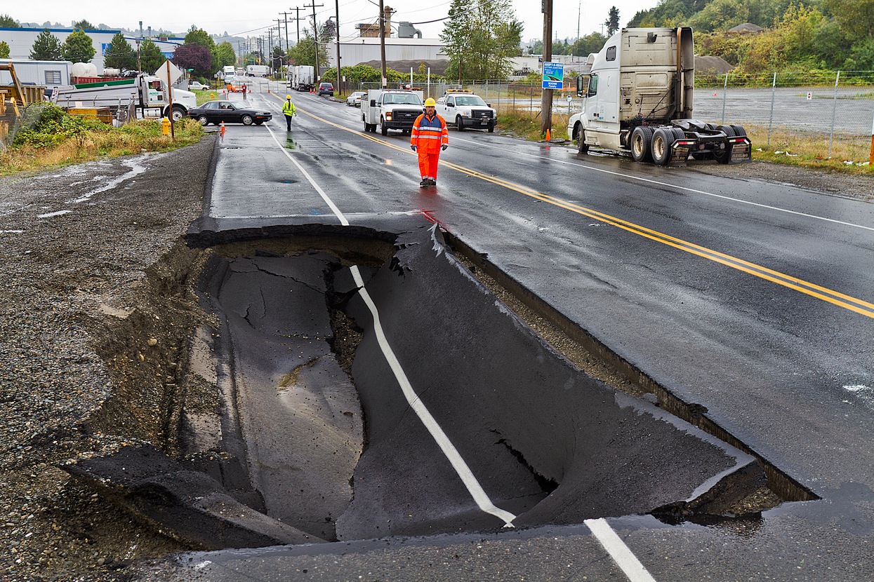 Large Sinkhole Opens Up In South Park Westside Seattle