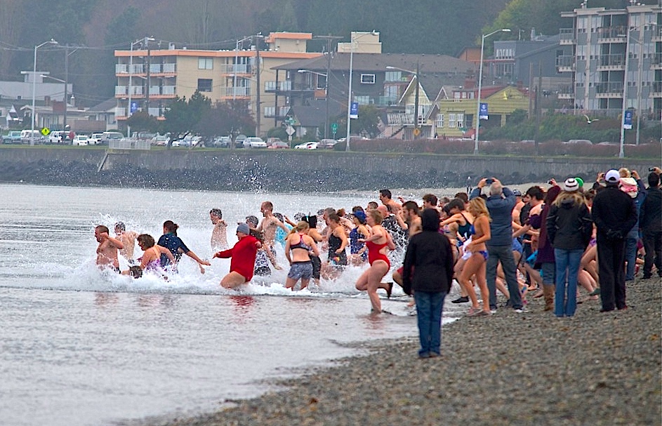 SLIDESHOW Polar Bear Plunge at Alki was the biggest yet Westside Seattle