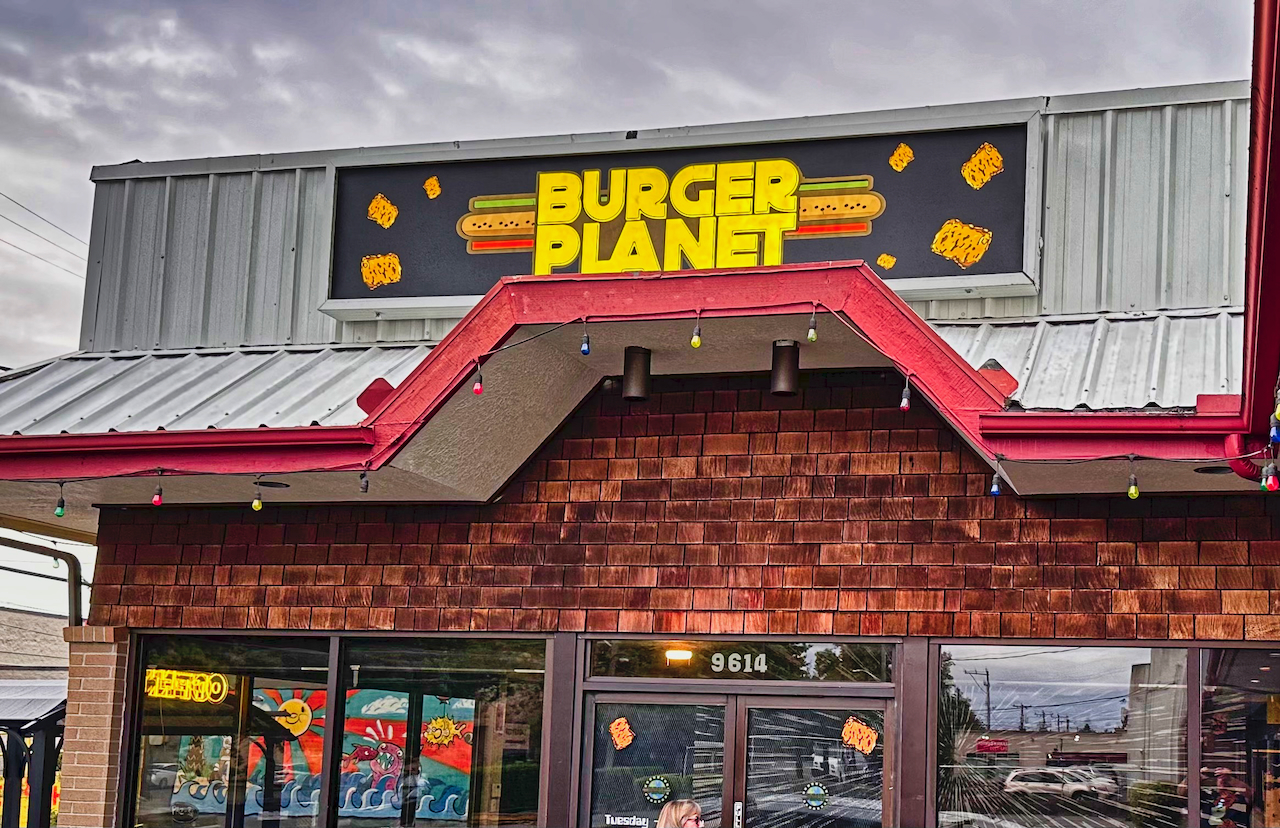 new outdoor signage at Burger Planet