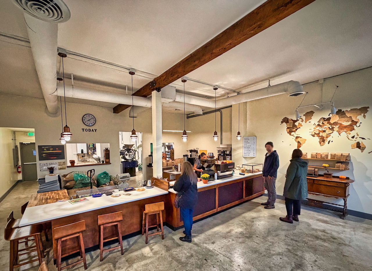 inside Cafe Verde in Sunrise Heights