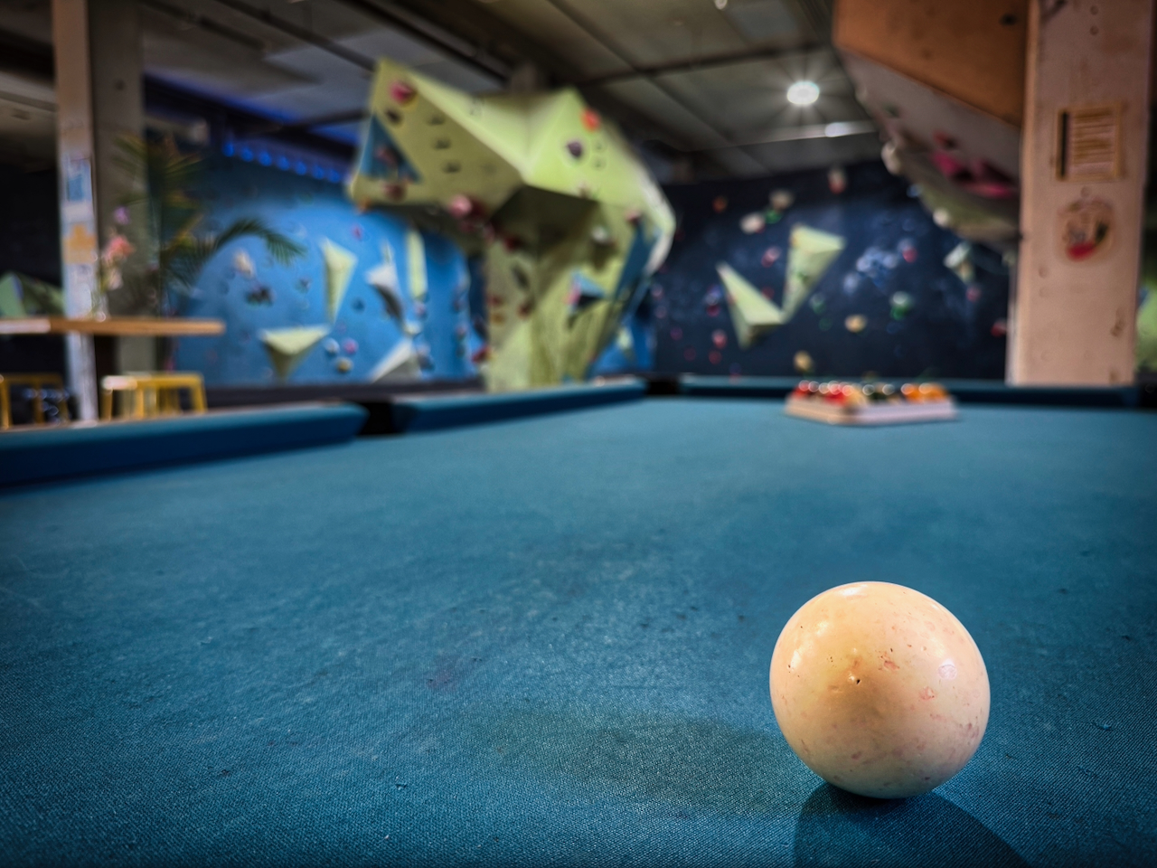 billiard