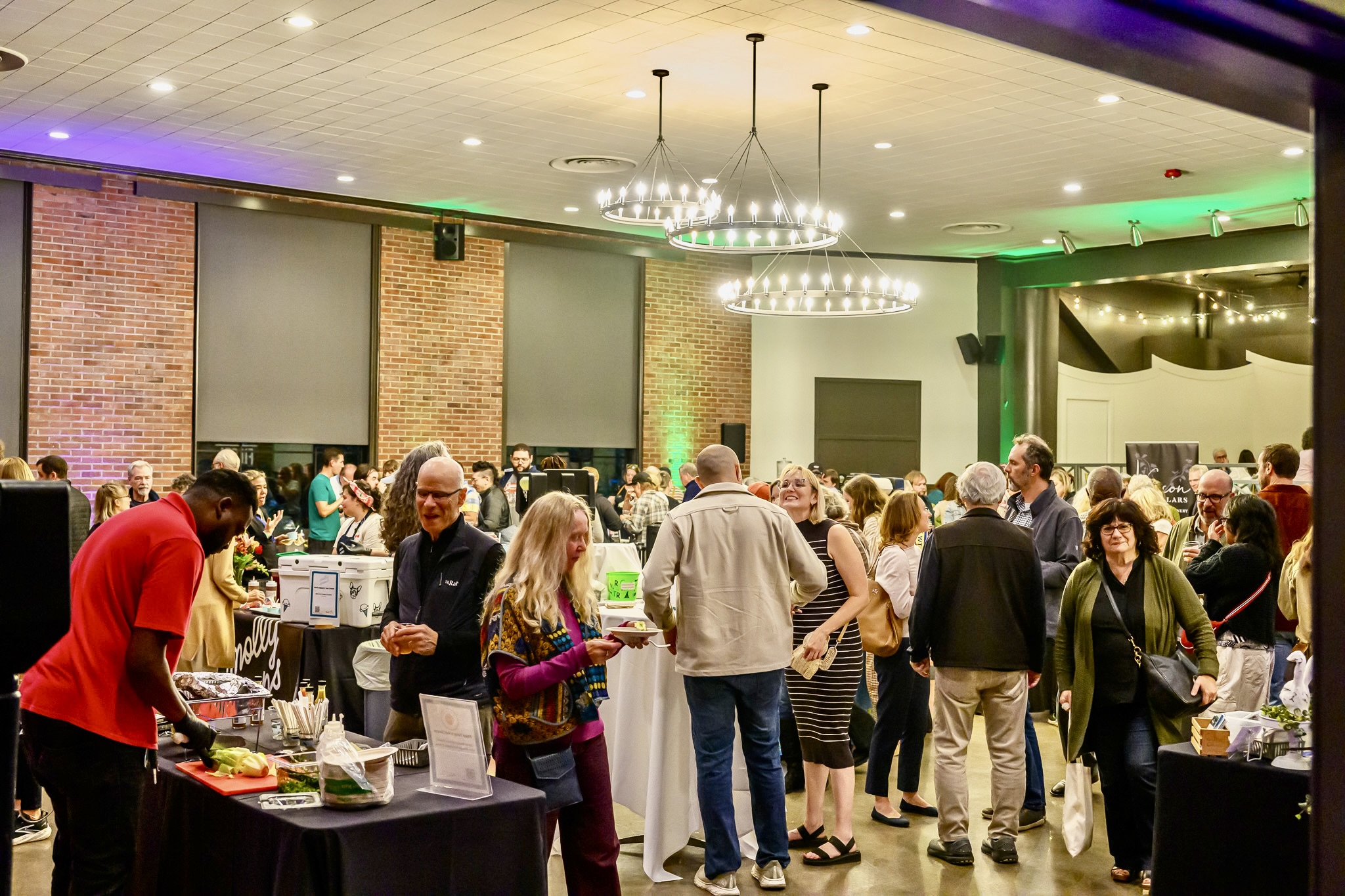 crowd at Taste of West Seattle