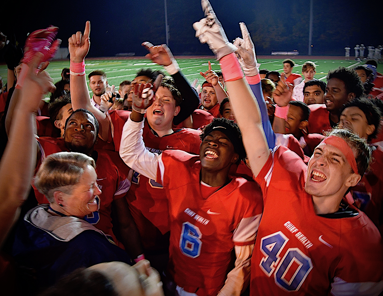 Doree and the Sealth football team