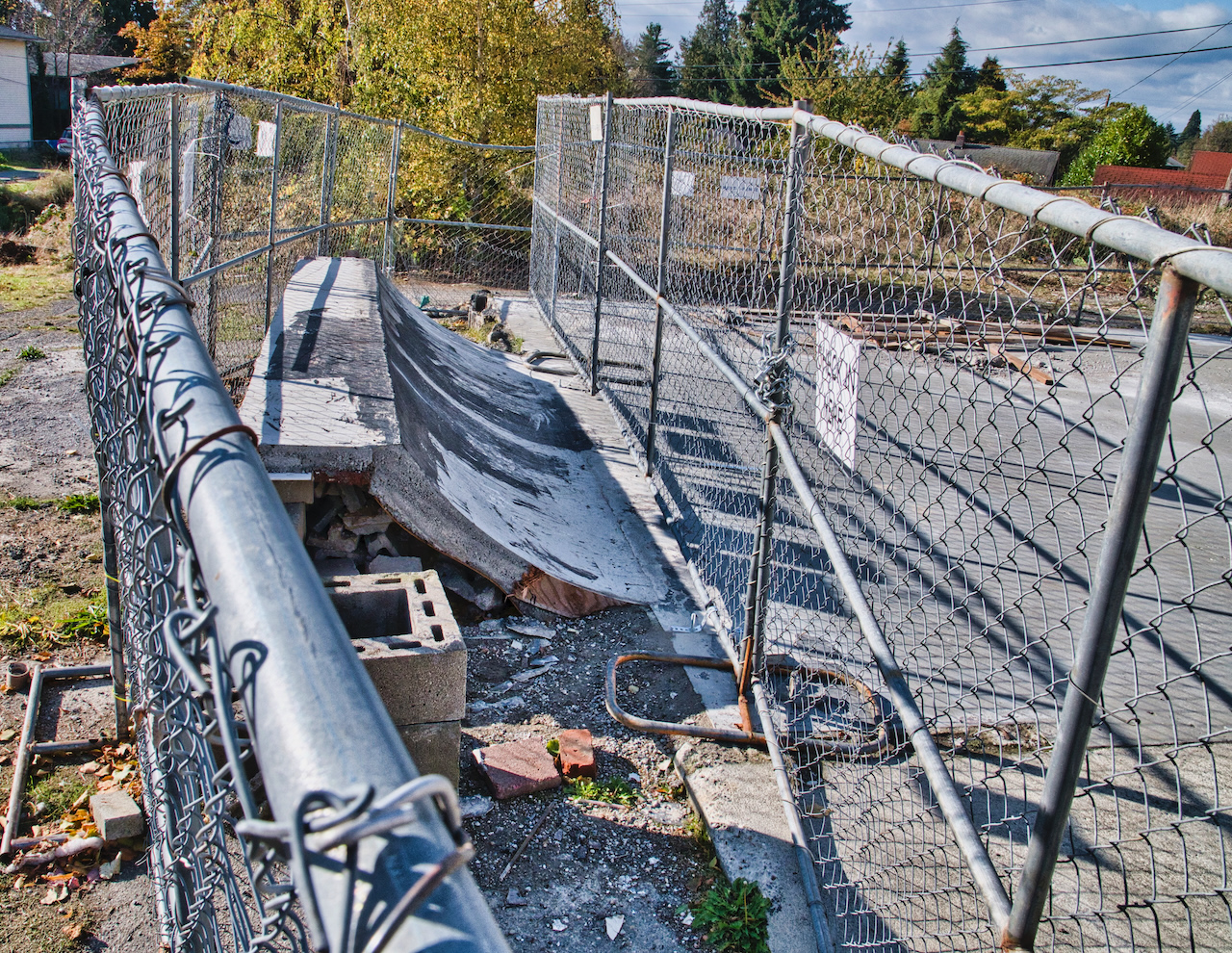 double fenced skate park feature