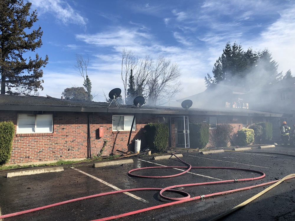 White Center apartment fire