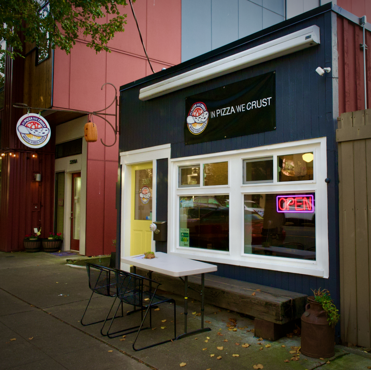 In pizza we crust in north Admiral