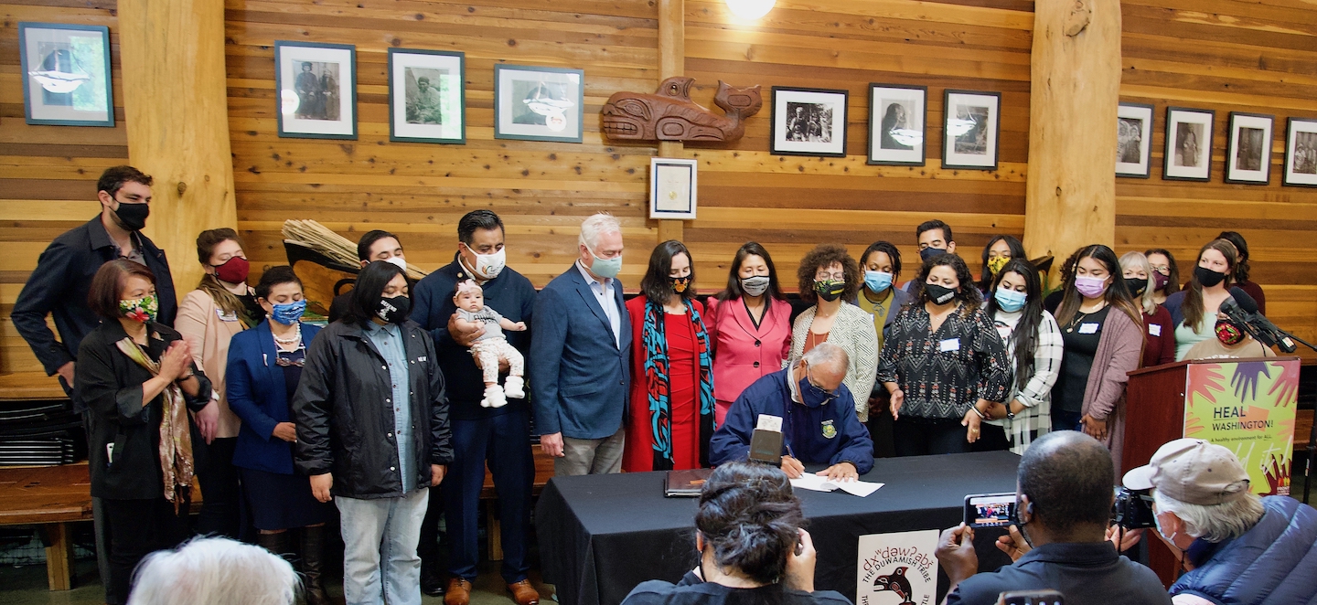 Inslee at bill signing