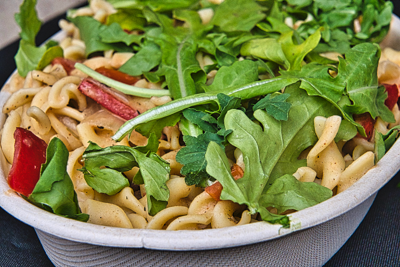 cajun pasta and arugula