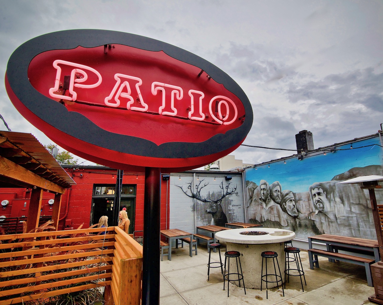 Lady Jaye Patio -photo by Patrick Robinson