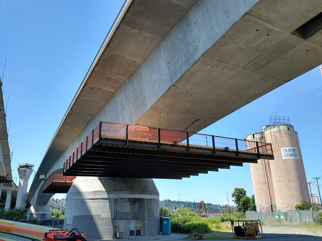 low bridge work platform