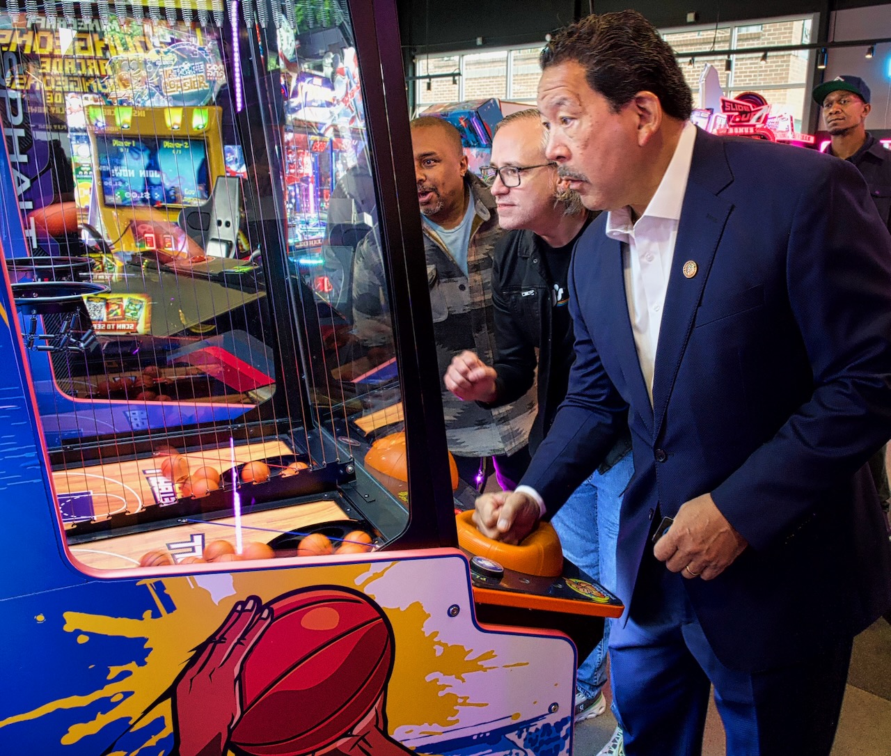 Basketball arcade