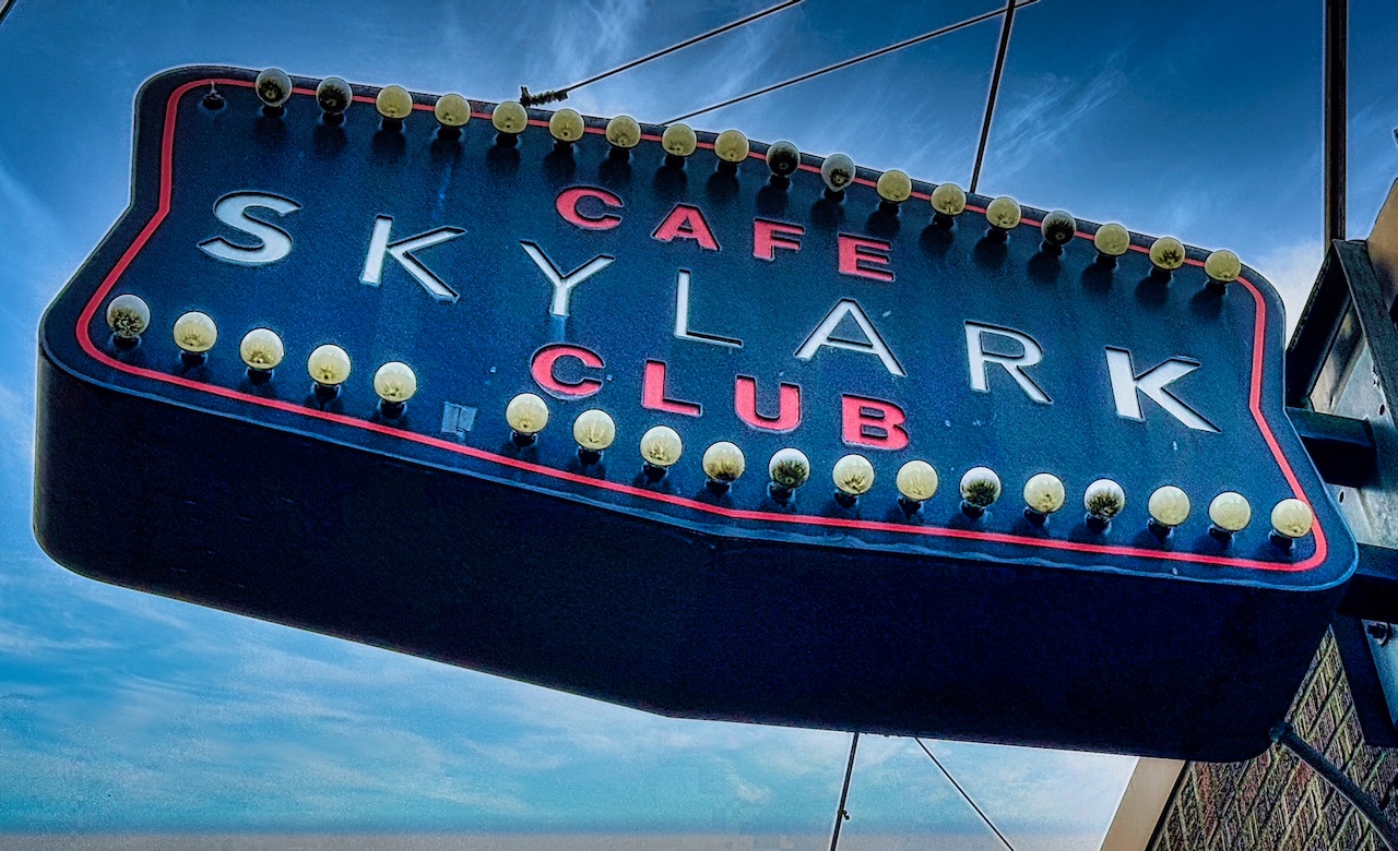 skylark sign