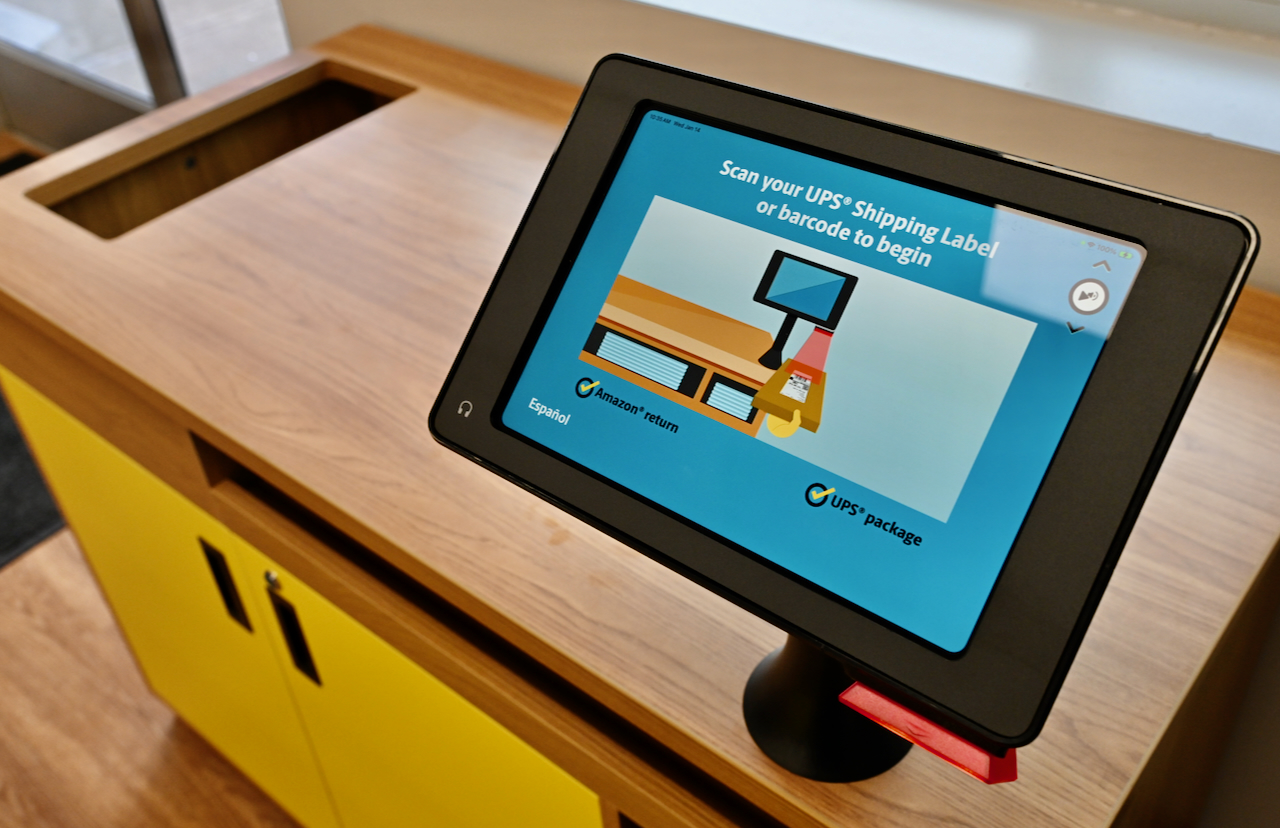 self service Amazon returns kiosk