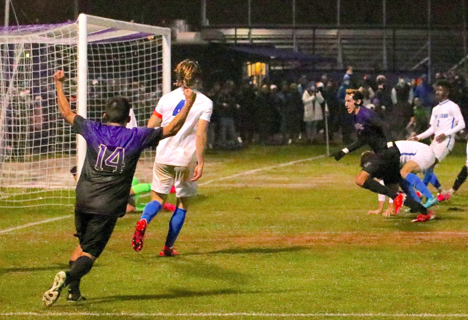 UW Soccer