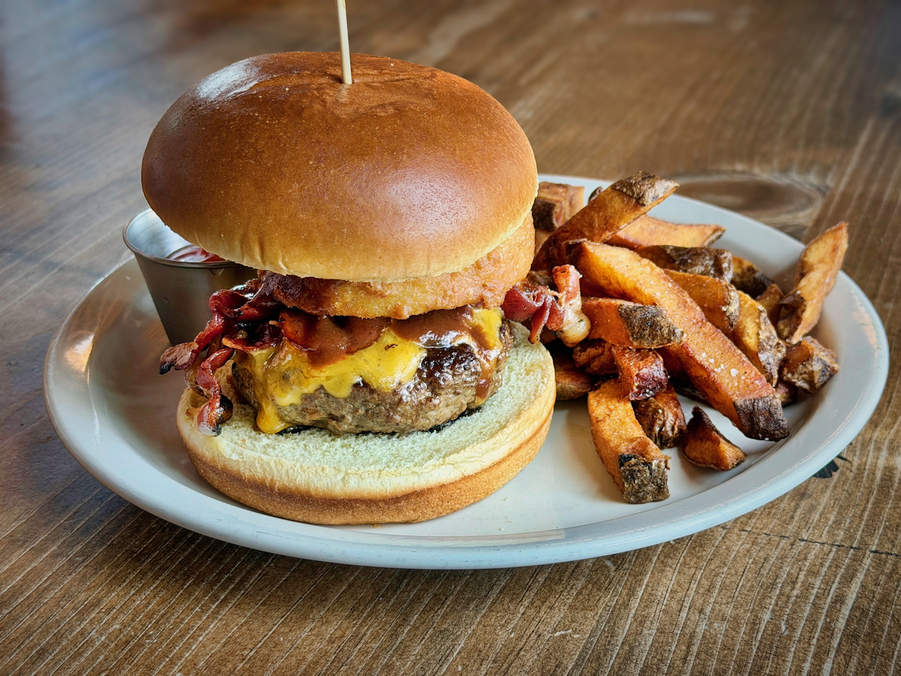 Burger at Whisky West