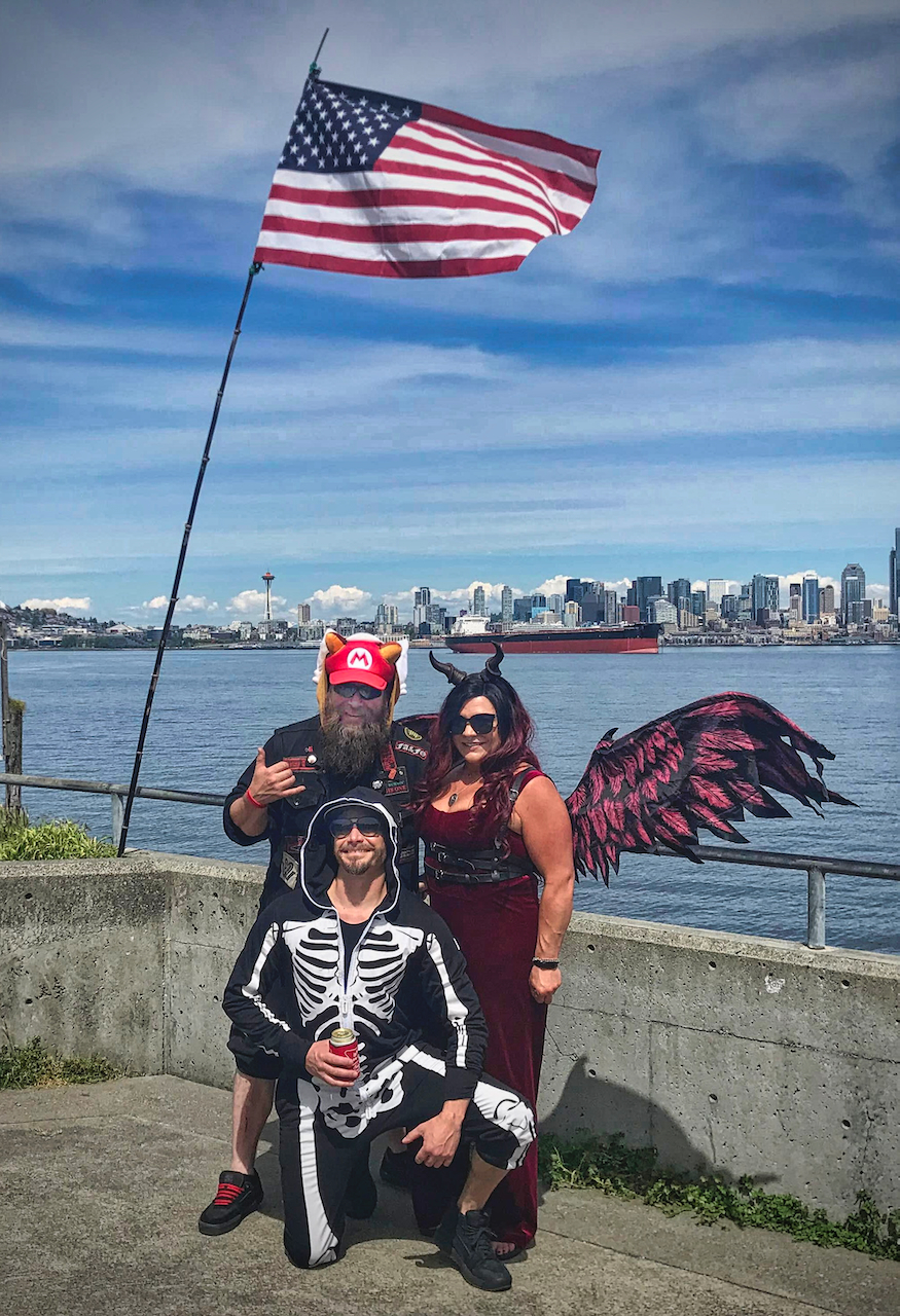 flag and Alki Daze