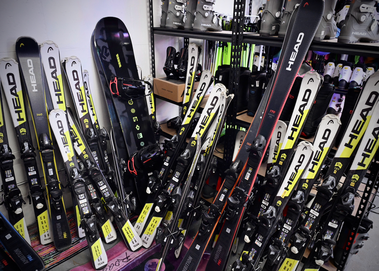 skis for rent