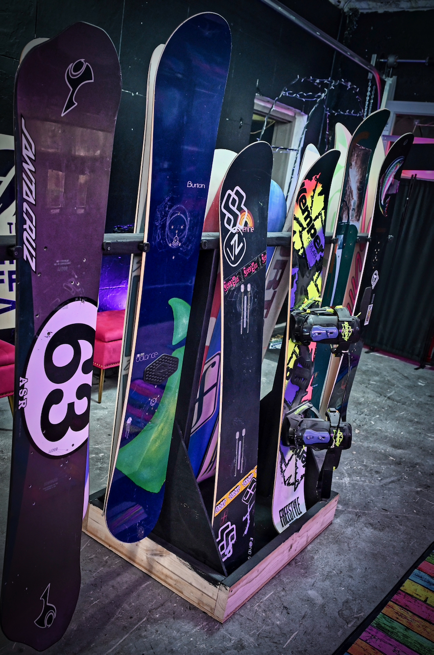 vintage snowboards