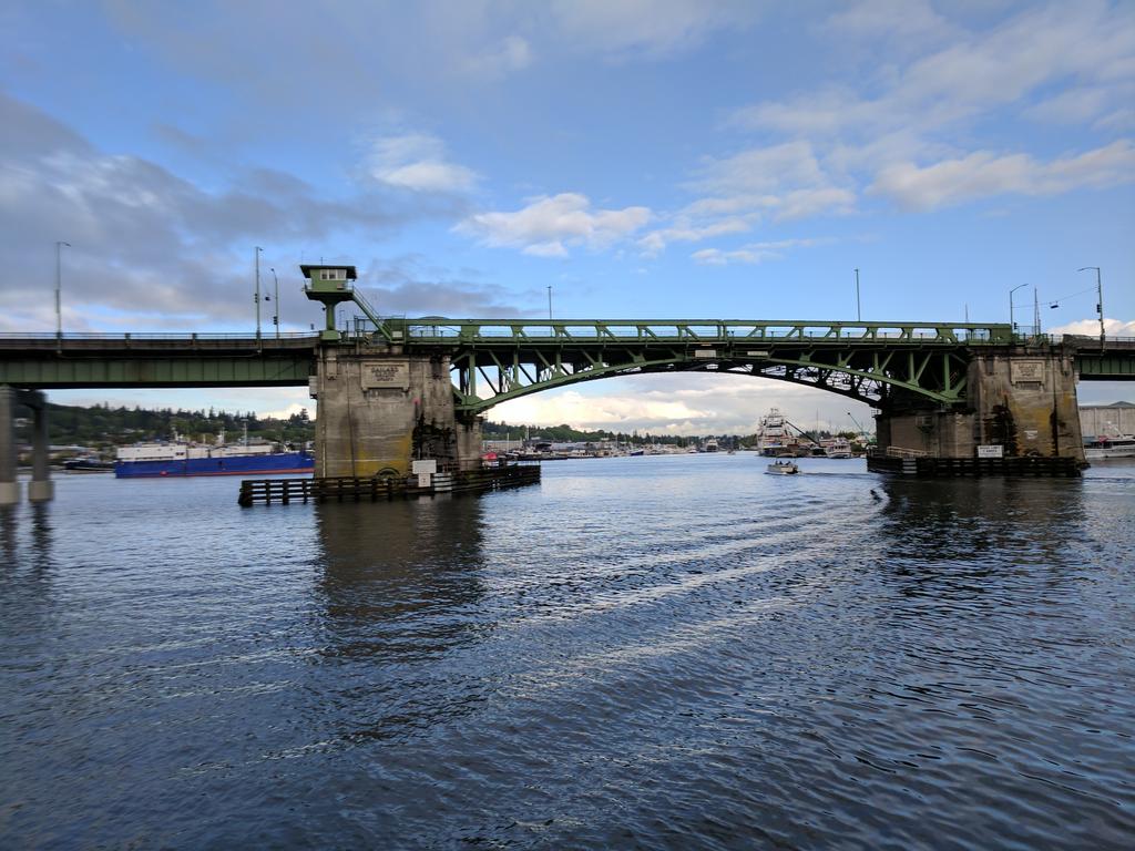 ballard bridge