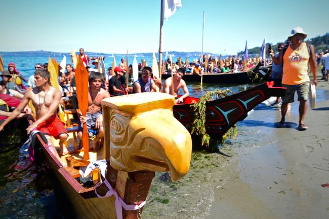 Canoe landing