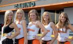 Hooters 1.jpg