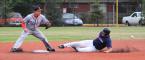 A sucsessful steal of second base.JPG