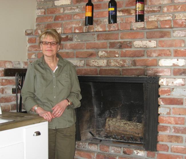 Barbara Norvell Hynek.jpg