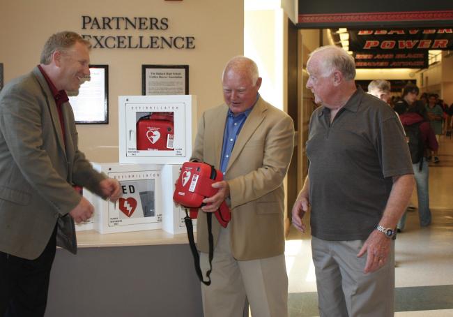 AED gift to ballard high-1.jpg