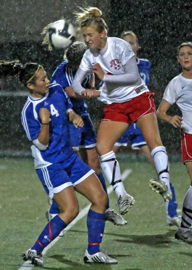 112009HTsports01.jpg