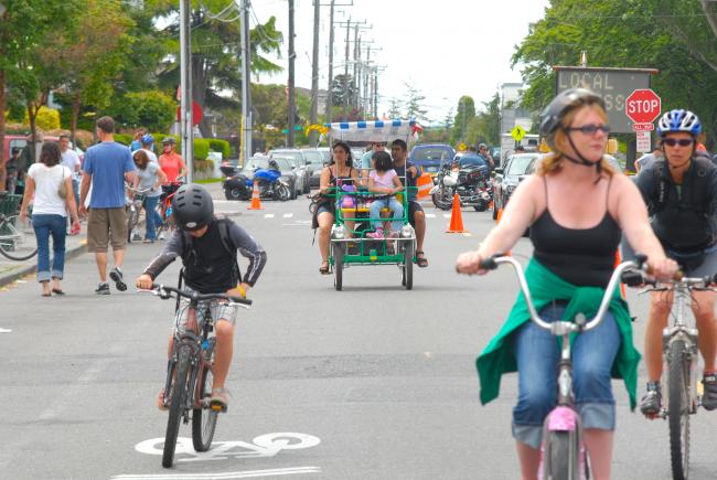 Alki Lanes open.jpg