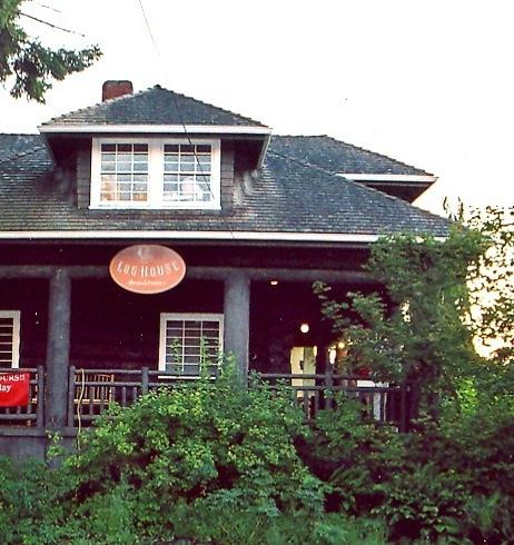 LogHouseMuseum.jpg