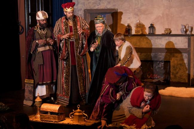Amahl Press Photo.jpg