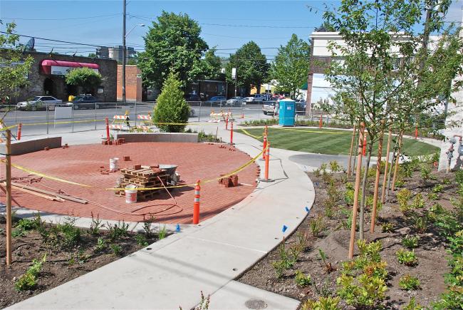 PlazaParkPlanted.jpg