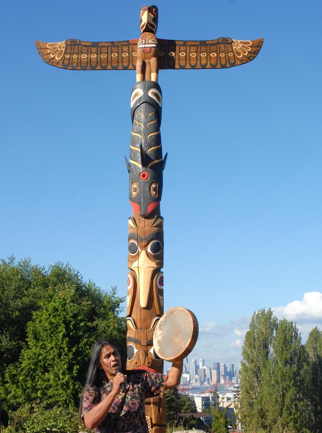 totem 1.jpg