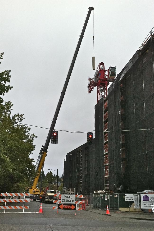 link apts crane.jpg